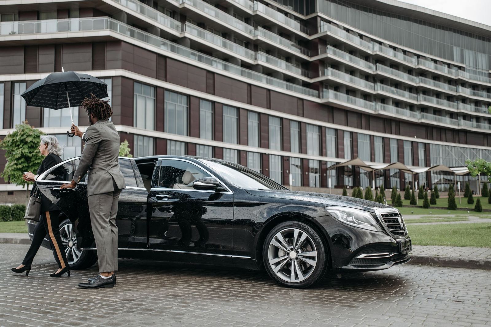 Business Sedan vehicle class